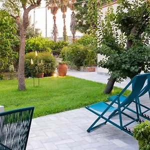 Suasor , Acireale Italia